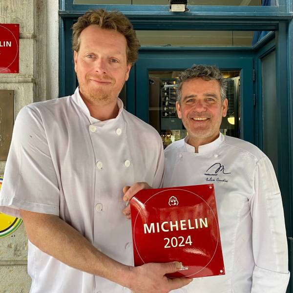 Célébrer une occasion en offrant un repas dans un restaurant chic et raffiné du 6ème arrondissement de Lyon